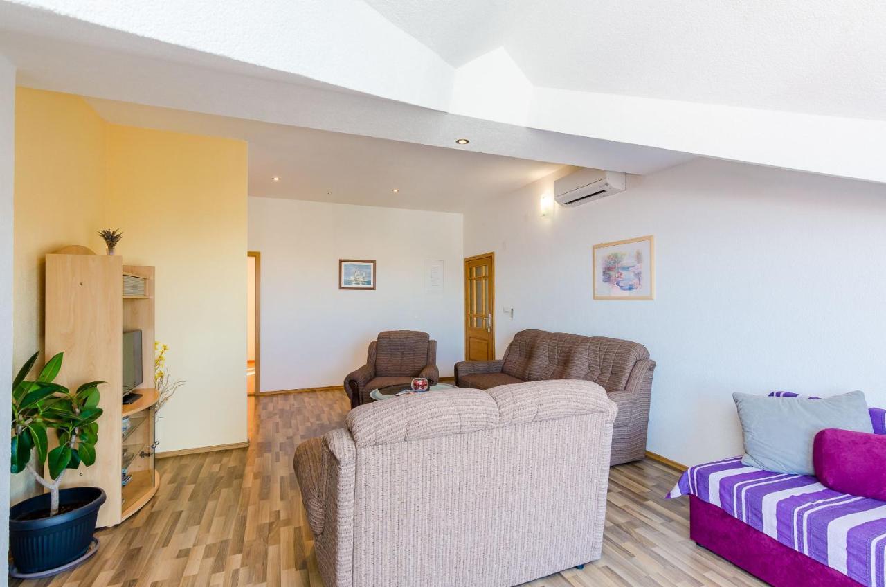 Apartments Zrno تْسافتات المظهر الخارجي الصورة